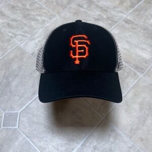 USED Men’s 47 MLB San Francisco Giants Adjustable Trucker Hat in Black and Cream